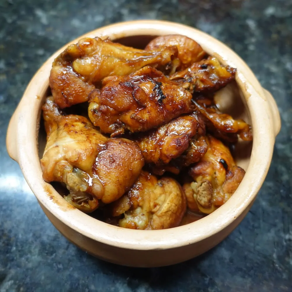 Muslitos de pollo con miel de caña y ajo - Raciones